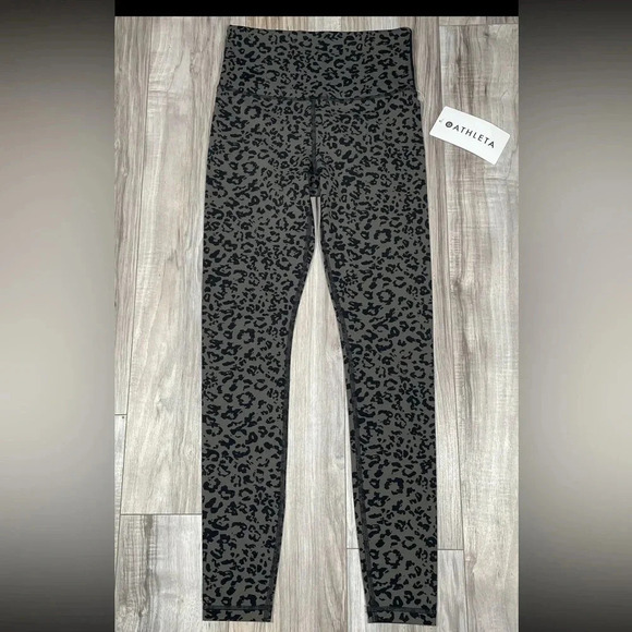 Athleta Elation Ultra High Rise Leggings -‎ Gray Cheetah NEW - Picture 10 of 11